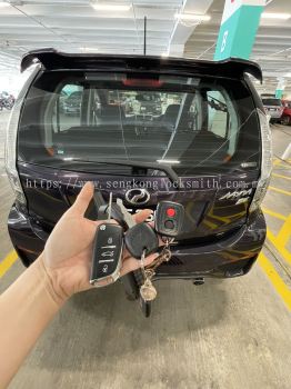 duplicate Perodua car key with remote control