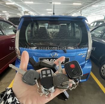 duplicate Perodua car key with remote control