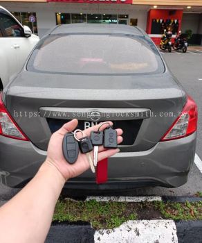 duplicate Nissan car remote control with key 