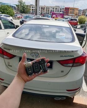 duplicate Hyundai Elantra car remote control with key