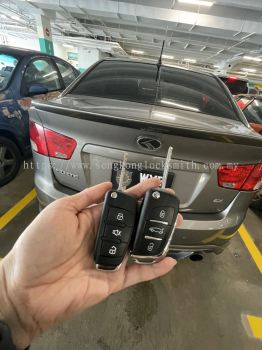 duplicate Kia Forte car key with remote control