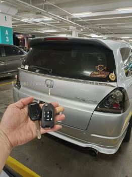 duplicate Honda Odyssey car key with remote control