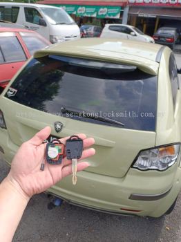 near your place duplicate car key with remote control 