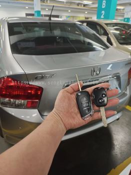 Honda city car key with remote control 