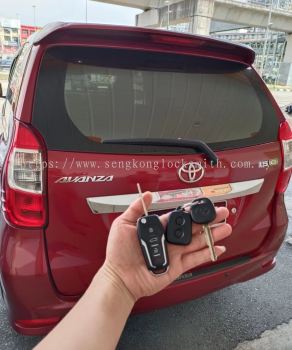 Toyota Avanza car flip key remote control 