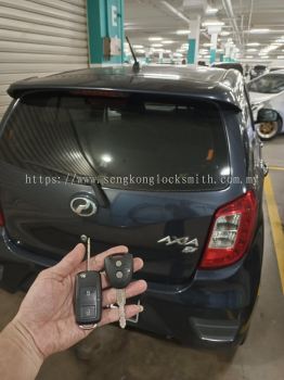 duplicate Perodua car key with remote control 