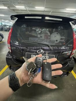 duplicate Perodua car key with remote control 