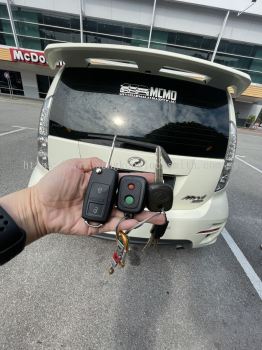 duplicate Perodua car key with remote control 