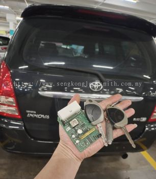 duplicate Toyota car remote control with key 