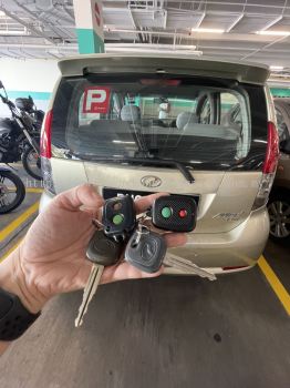 locksmith service duplicate car key with remote control 