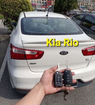 locksmith service duplicate car key with remote control 