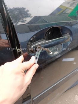 emergency unlock service car door lock 