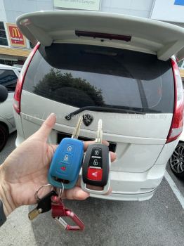 near your locksmith duplicate car key with remote control 