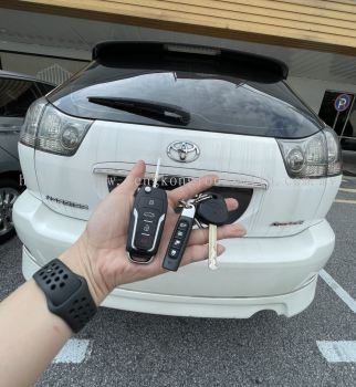 Professional Duplicate Toyota Car Remote Control and Keys