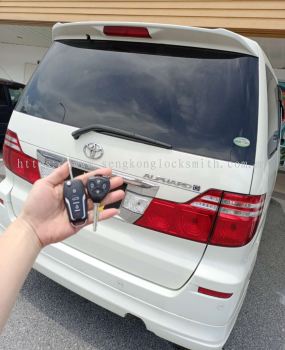 Professional Duplicate Toyota Car Remote Control and Keys