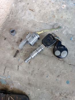 repair Honda city car lock 