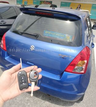 Suzuki Swift car key with remote control