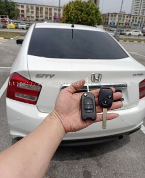 Honda city car key with remote control