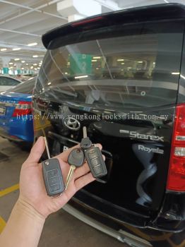 Hyundai Starex car key with remote control