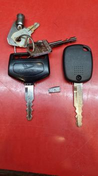 duplicate Daihatsu car key with chip 