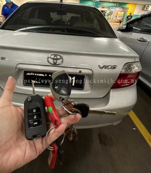 Toyota Vios cobra Alarm 4160