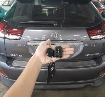 Toyota Harrier car flip key remote control