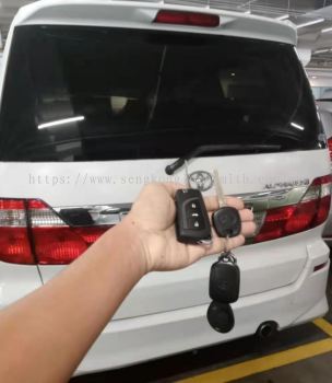 Toyota Alphard car flip key remote control