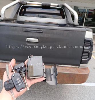 Toyota Hilux cobra alarm 4160 remote control 