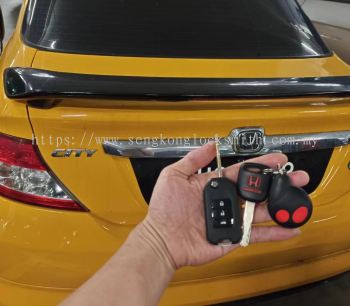 duplicate Honda car key control 