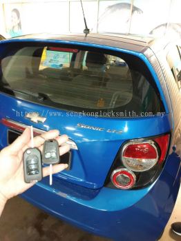 duplicate Chevrolet sonic car key control 