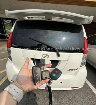 duplicate Perodua car key control 