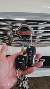 duplicate Nissan car key controller 