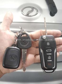 duplicate Perodua car key controller 