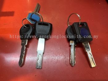 car break lock keys 