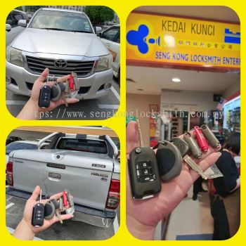 duplicate Toyota Hilux car key controller