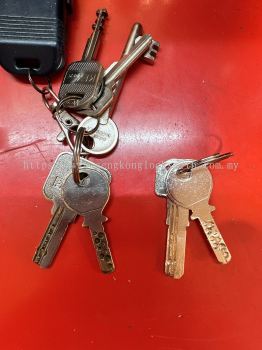 Security door key