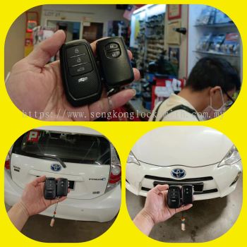 duplicate Toyota Prius c car keyless controller 