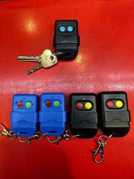 Duplicate auto gate remote control 