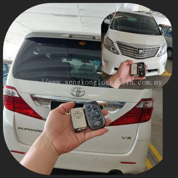 Pengawal kunci pintar kereta Toyota Alphard pendua