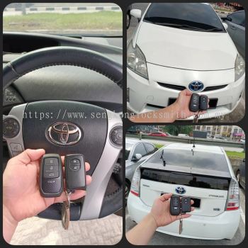 Duplicate Toyota Prius car smart key controller