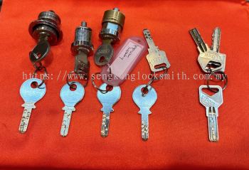 We are professional in duplicating all kinds of keys