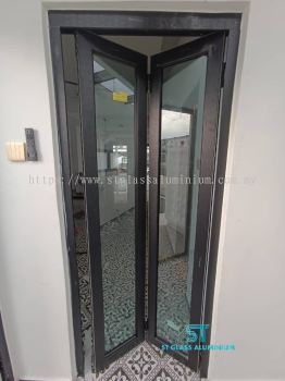 Folding Door 