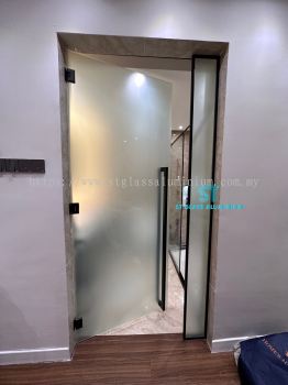 Big Handle With Shower Door