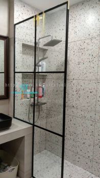Lattice Shower Glass 