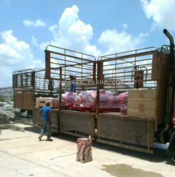Water Pump delivered to Al-Waqf Project