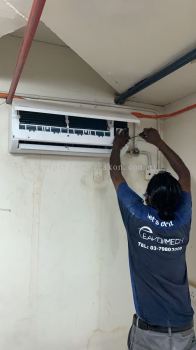 Install aircond