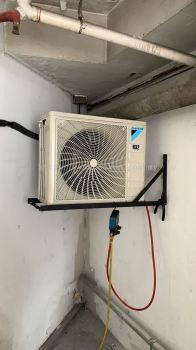 Install aircond