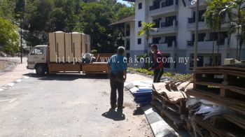 Damai Laut - FRP tank delivery