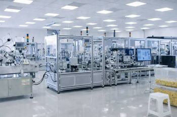 Pharmaceutical energy-efficient chiller engineering