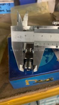 SUMITOMO SH210-5 LOW PRESSURE SENSOR 